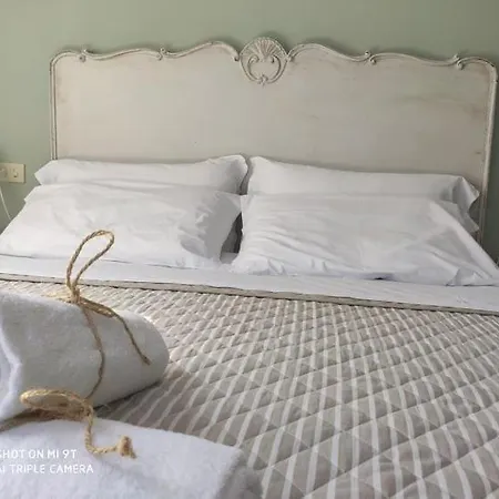 Blanco's Bed & Breakfast *