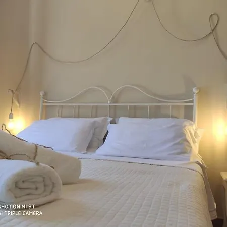 Blanco's Bed & Breakfast *